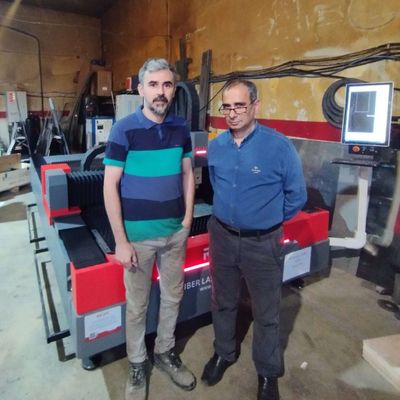 مشتری روتک — دستگاه فلز RT1530Z